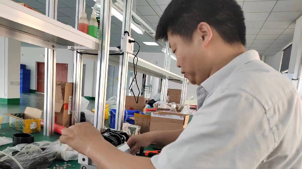 中置力矩内4速